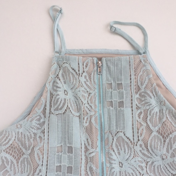 Lulu’s mint lace crop top - Picture 3 of 6